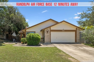 8304 Spring Town St, Converse, TX 78109