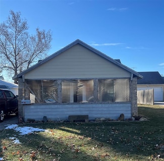 926 Wolcott Ave, Des Moines, IA 50315