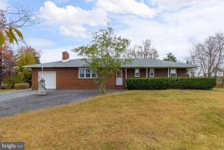 546 Tomlin Rd, Gibbstown, NJ 08027