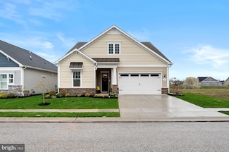104 Birdseye Ln, Gettysburg, PA 17325
