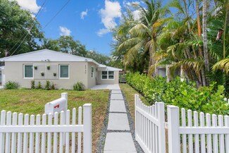 2737 Harding St, Hollywood, FL 33020