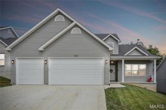 270 Wolf Pack Dr, Imperial, MO 63052