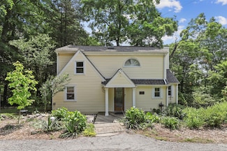 3841 Indian Hill Rd, Shrub Oak, NY 10588
