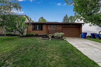 134 Brockmoore Dr, East Amherst, NY 14051