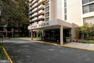 4141 N Henderson Rd Unit 1114, Arlington, VA 22203