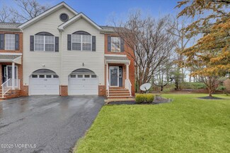 102 Heron Ct, Manalapan, NJ 07726