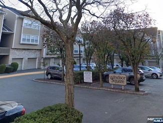 574 Windsor Dr, Palisades Park, NJ 07650
