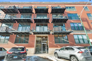 3500 S Sangamon St Unit 401, Chicago, IL 60609