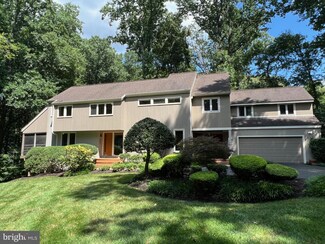 3303 Mill Cross Ct, Oakton, VA 22124