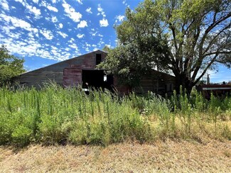 0 E 44 Land N, Lone Wolf, OK 73655
