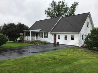 177 Greenway Ave, Seneca, PA 16346