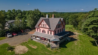 1135 E Pittston Rd, Pittston, ME 04345