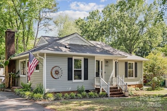 6412 Old Meadow Rd, Charlotte, NC 28227