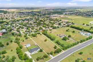 1142 S Pea Ridge Rd, Temple, TX 76502