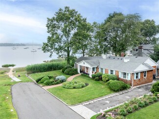 21 Secor Dr, Port Washington, NY 11050
