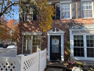 131 Albury Way, North Brunswick, NJ 08902