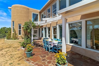 25A Camino Chupadero, Santa Fe, NM 87506