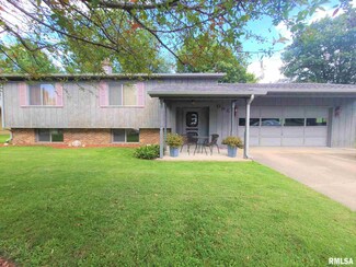1 Westview, Franklin, IL 62638