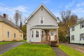 88 Railroad St, Barre, VT 05641