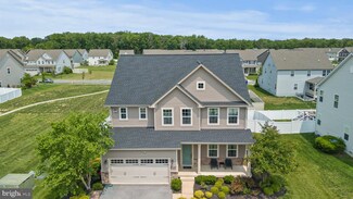 8798 Bancroft Dr, Waldorf, MD 20603