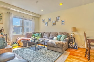 205 Madison St Unit 4D, Hoboken, NJ 07030