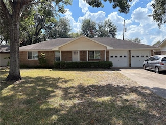 9511 Bundy Ln, Houston, TX 77080