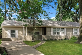 4570 E Dearing Rd, Memphis, TN 38117