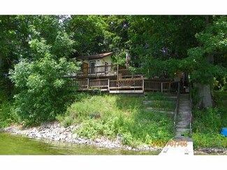 6831 Lake Salubria Dr, Bath, NY 14810