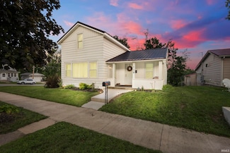 114 N Poplar St, Lagrange, IN 46761