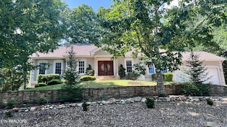 11 Milnor Cir, Crossville, TN 38558