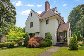 2 Buckingham St, Rochester, NY 14607