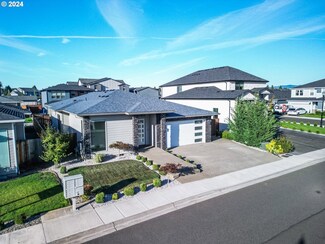12104 NE 113th St, Vancouver, WA 98682
