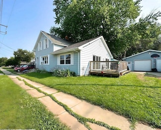 1807 Bond St, Green Bay, WI 54303