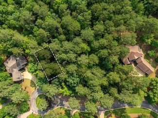 1021 Woodmont Ct, Greensboro, GA 30642