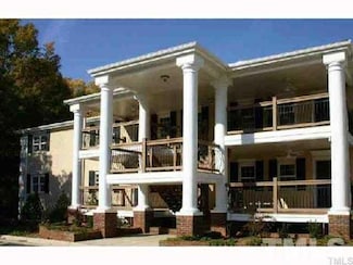 720 Bilyeu St Unit 304, Raleigh, NC 27606