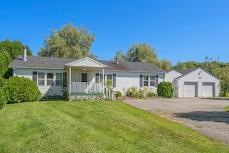 307 Talbot Ave, Rockland, ME 04841