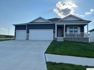 5402 N 187th St, Elkhorn, NE 68022