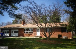 7204 Peekskill Dr, Frederick, MD 21702