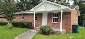 105 Tucker Mill Cir, Saint Matthews, SC 29135