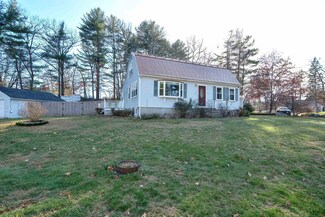 11 Greentrees Dr, Hudson, NH 03051