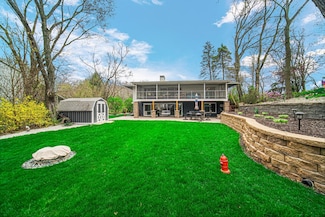 42 Ogden Rd, Portage, IN 46368