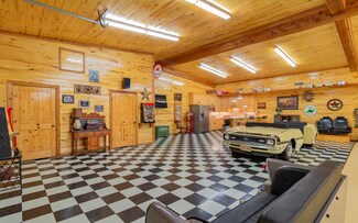 790 Campbell Rd, New Waverly, TX 77358