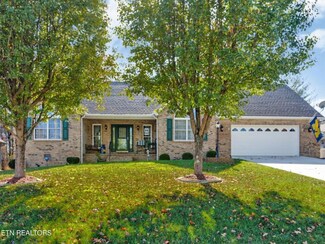 147 Forest Hill Dr, Crossville, TN 38558