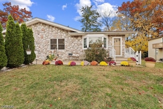 32 Ruby St, Springfield, NJ 07081