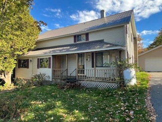 48 3rd St, Lyon Mountain, NY 12952