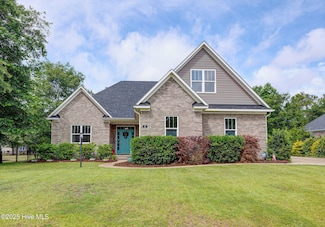 67 Westminster Way, Hampstead, NC 28443