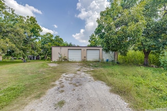 229 Harlton St, La Marque, TX 77568