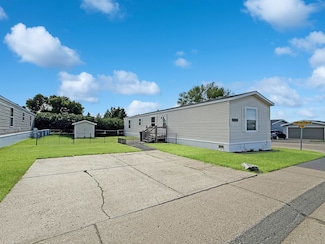 4202 Patriot Dr, Bismarck, ND 58503