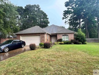 706 Boardwalk Ave, Texarkana, TX 75501