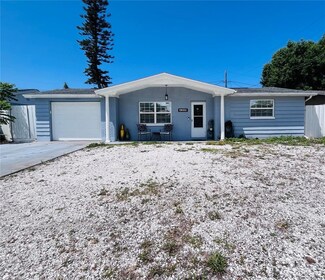 3309 Bayport Dr, Holiday, FL 34691